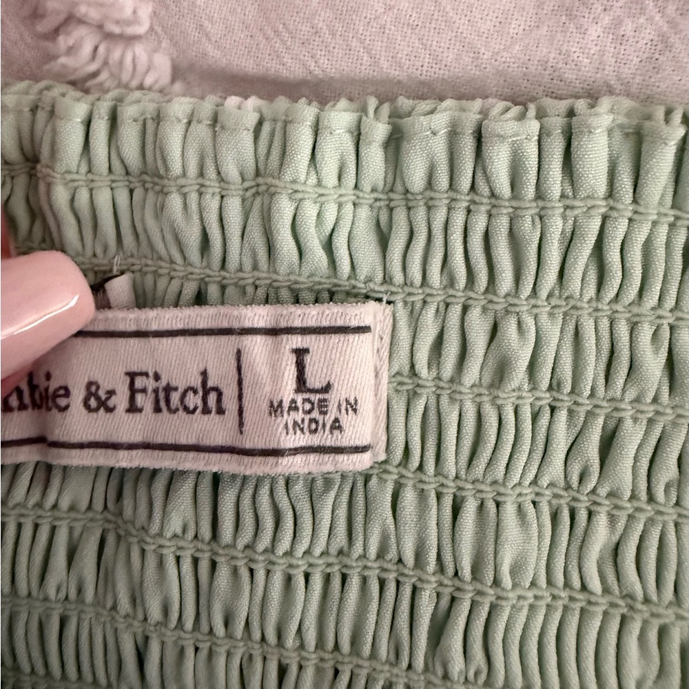 Abercrombie & Fitch Mint Smocked Dress - Picture 3 of 14